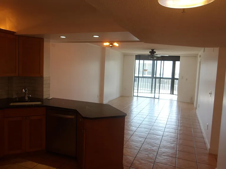 896 N Federal Hwy #431 — Photo 2