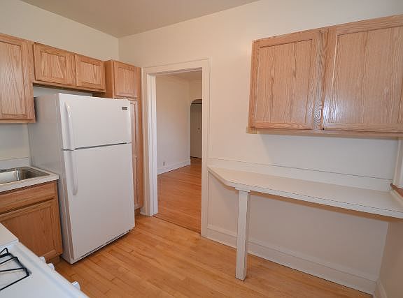 4th image of 4303 N Francisco Ave #3A