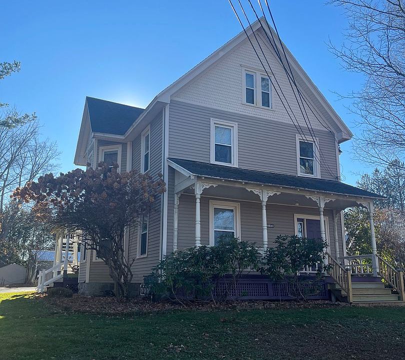 1st image of 452-454 Pomeroy Ave #452