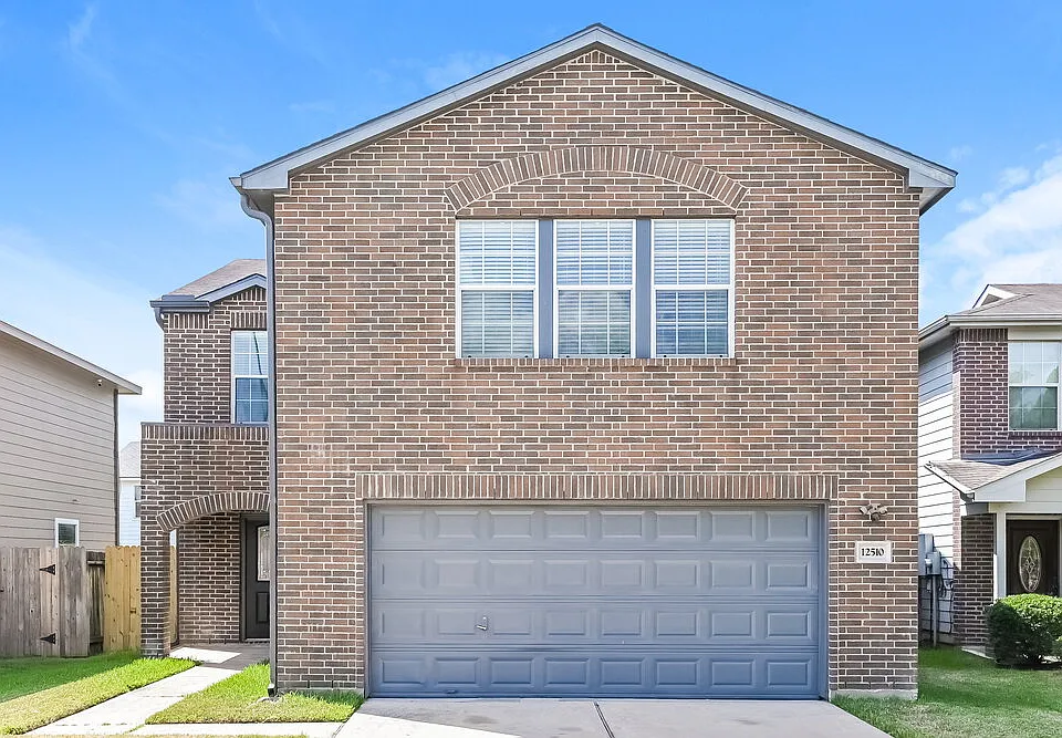12510 Aarons Way Dr