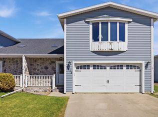 1412 14 1/2 Ave E, West Fargo, ND 58078