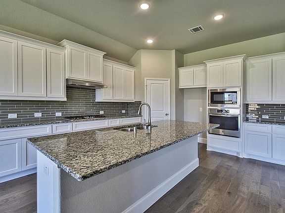 Plan 5019 Kitchen