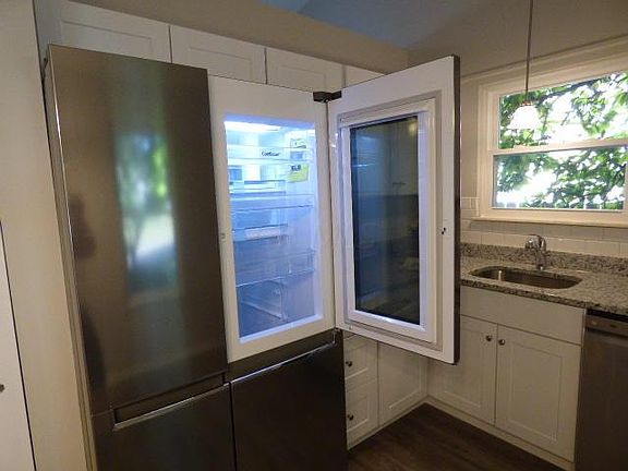 5th image of 5003 Honeysuckle Blvd