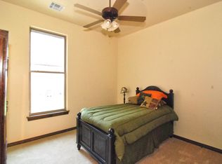 17504 Melville Ln, Edmond, OK 73012