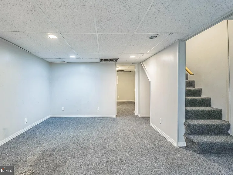 4658 Mansion St — Photo 25