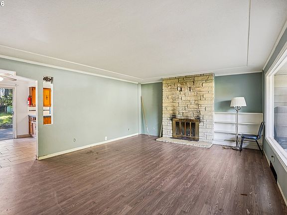 4th image of 4036 NE 102nd Ave