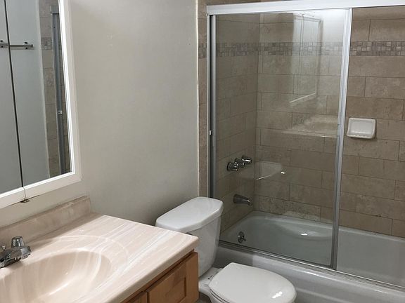 4th image of 3707 Kelton Ave APT 1
