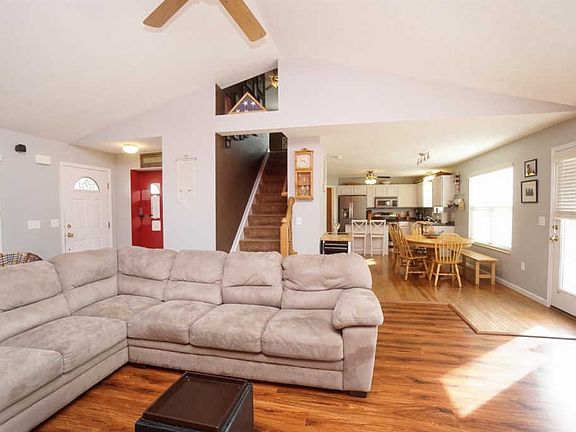 5th image of 7527 Harmill Ct