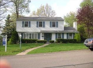 100 Timberlane Dr, Pittsburgh, PA