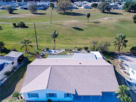 3rd image of 708 Desert Hills Way