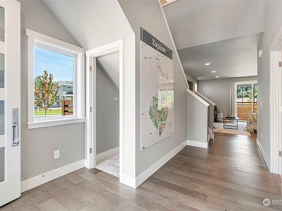 2nd image of 18904 130th Street E