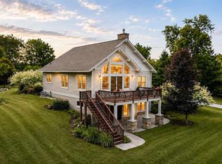 49 E Clute Rd, Boyne City, MI 49712