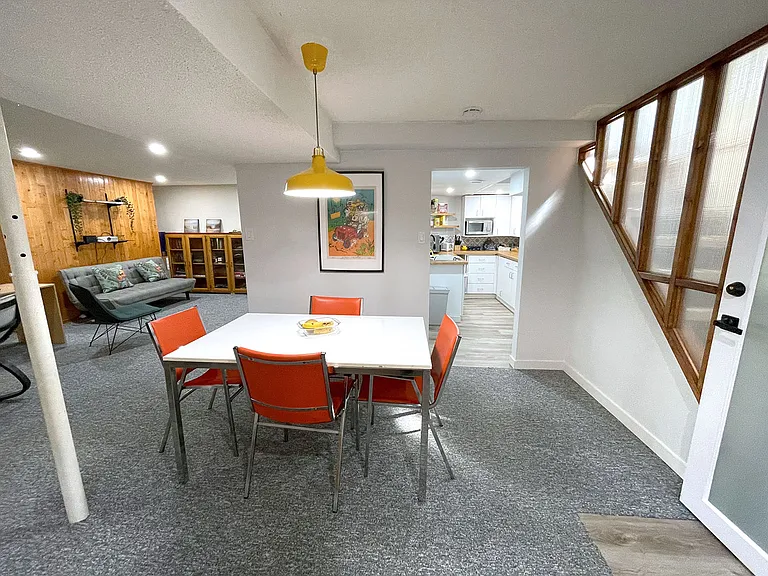 83 Valence Ave — Photo 5