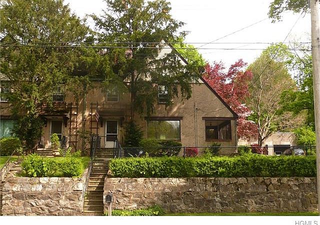 1st image of 323 Washington Ave