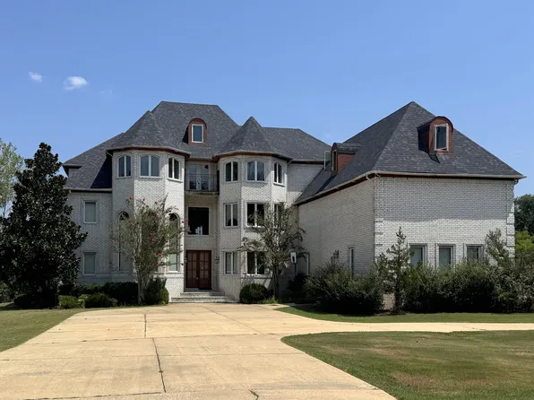186 Ridgelake Dr, Tupelo, MS 38801