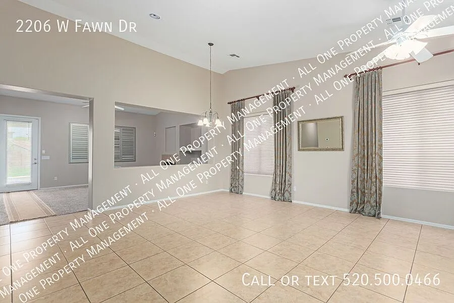 Stunning 4-Bedroom Home with Private Guest Suite in Gated Community — Photo 4