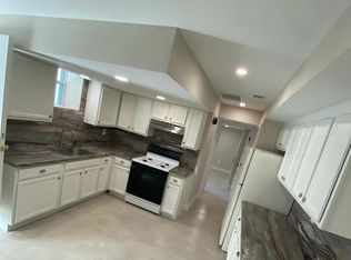 4575 Amboy Rd, Staten Island, NY 10312