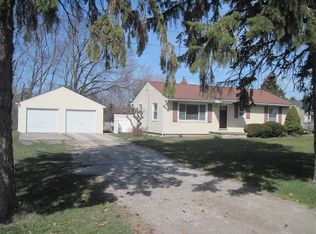 3431 N Oak Rd, Davison, MI 48423