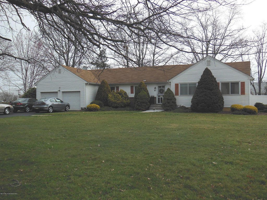 10 Stonehurst Blvd, Freehold, NJ 07728 Zillow