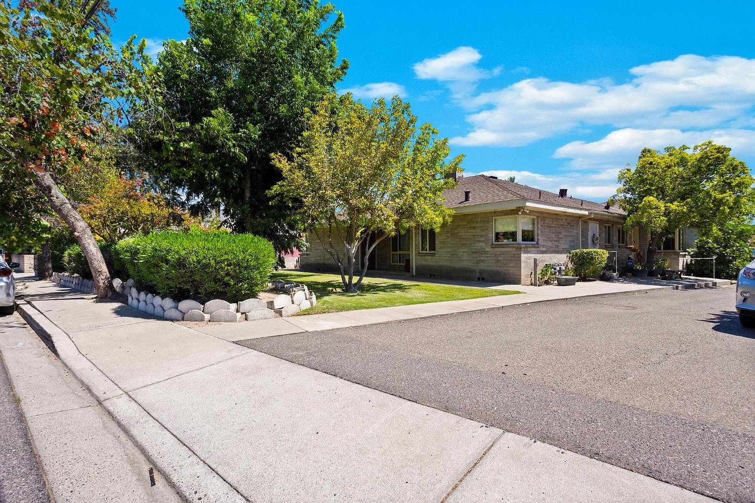 1516 Scenic Dr, Modesto, CA 95355 | Zillow