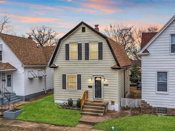 6830 Salzburger Ave, Saint Louis, MO 63116