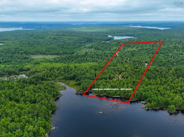 LOT 2 Woodstock Rd, Lunenburg, NS B0J 2E0