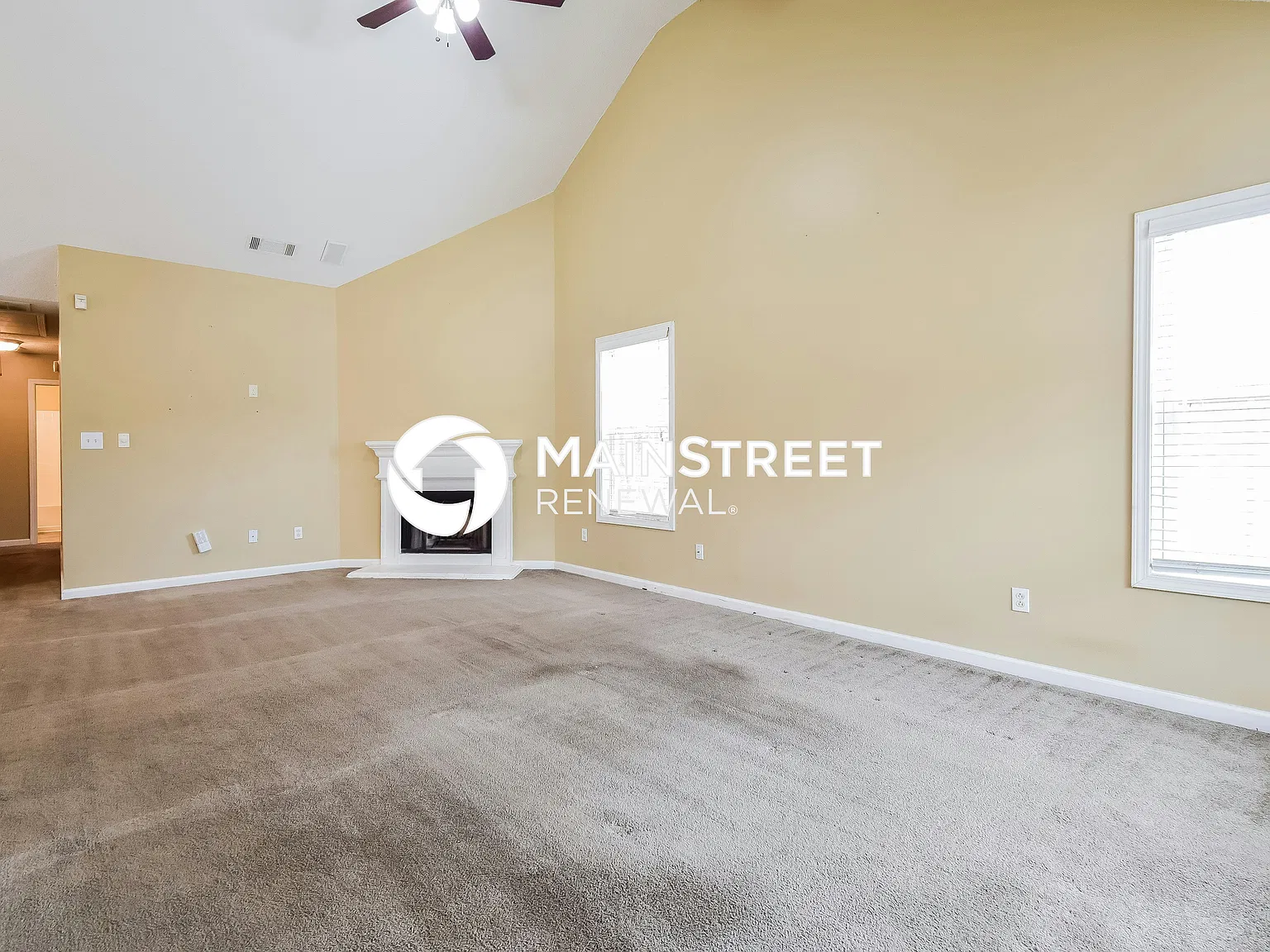 6827 Browns Mill Walk — Photo 4
