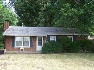 16018 Catalpa Dr, Southfield, MI 48076
