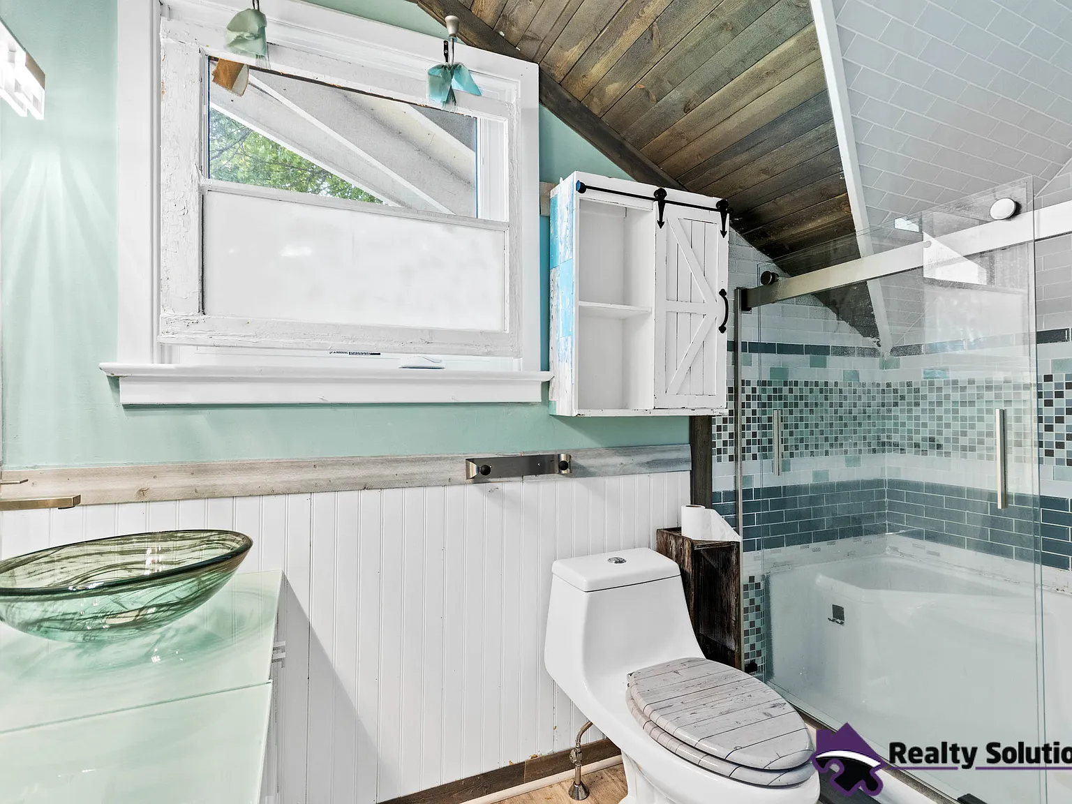 27 Delaware Drive - 1 — Photo 3