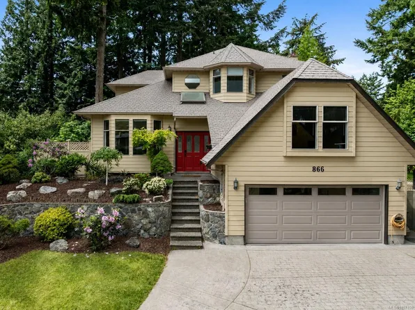 866 Cambria Wood Ct, Saanich, BC V8Y 3J1