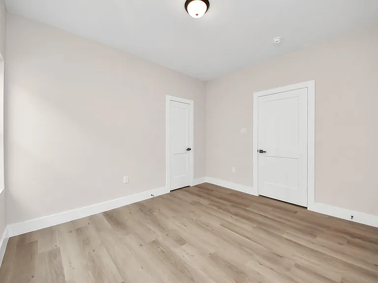 7542 Charlie St — Photo 15