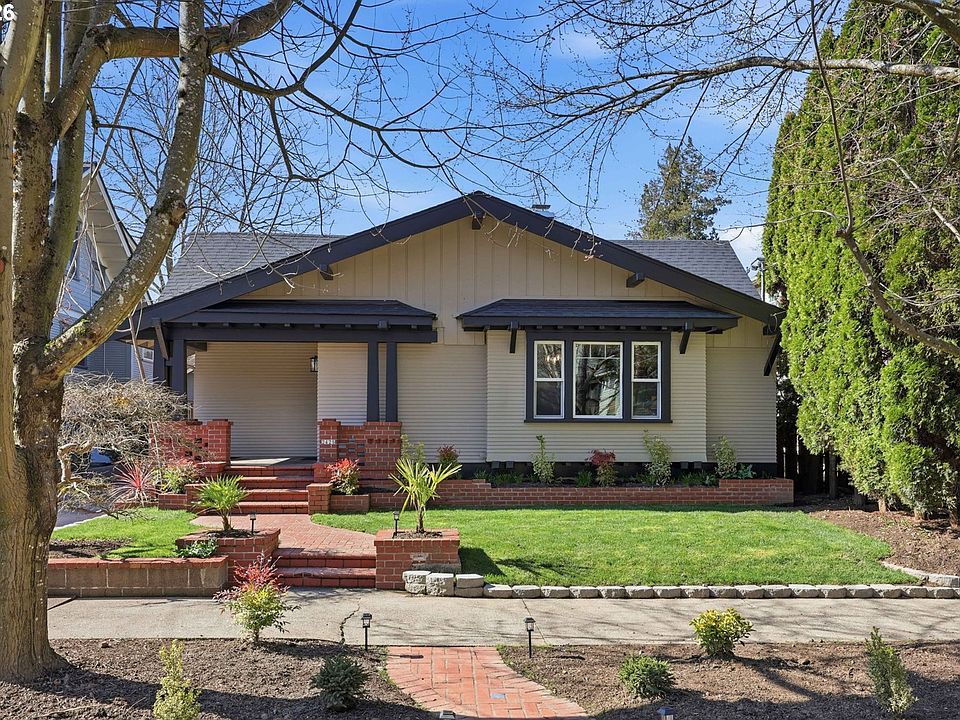 1st image of 2425 NE 40th Ave