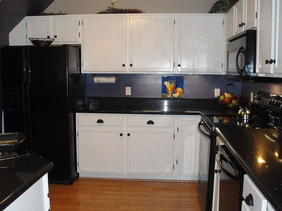 2nd image of 12944 Pleasant Ave S