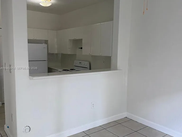 2637 SE 16th Ter #207 — Photo 8