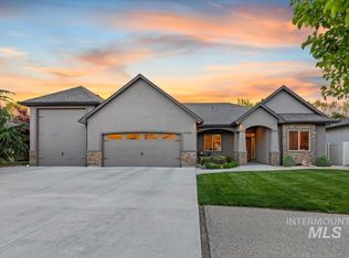 2593 E Granadillo Dr, Meridian, ID 83646
