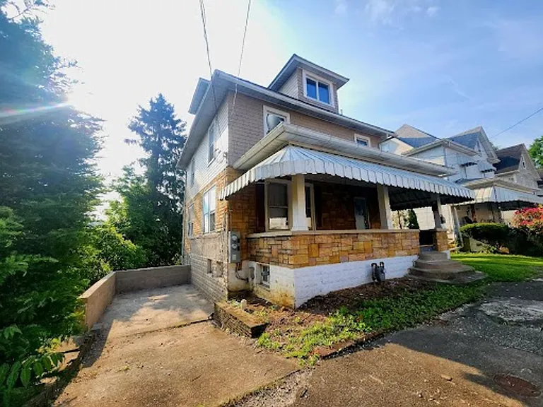 305 Lyndhurst St — Photo 34