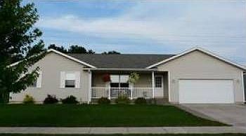 5th image of 703 Pioneer Dr