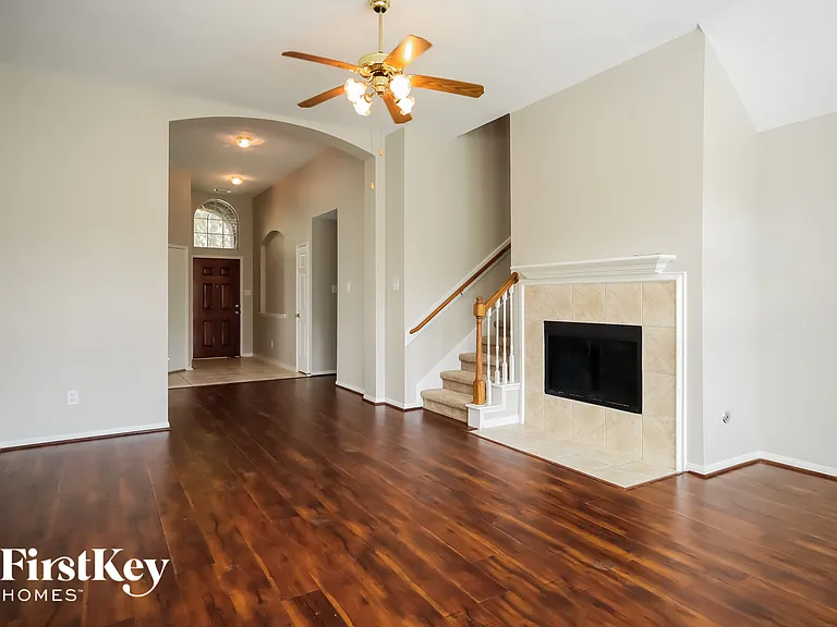 11507 Chippewa Ridge Ct — Photo 2