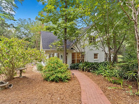 4th image of 1725 Evening Breeze Ln