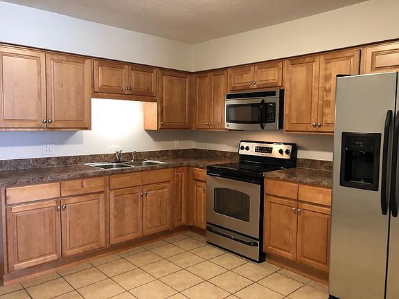 3rd image of 505 Wilson Ave