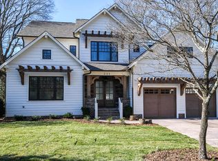 221 Anthony Cres, Charlotte, NC 28211
