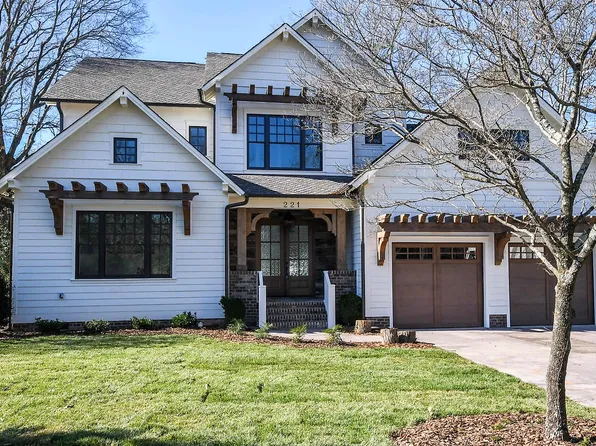 221 Anthony Cres, Charlotte, NC 28211
