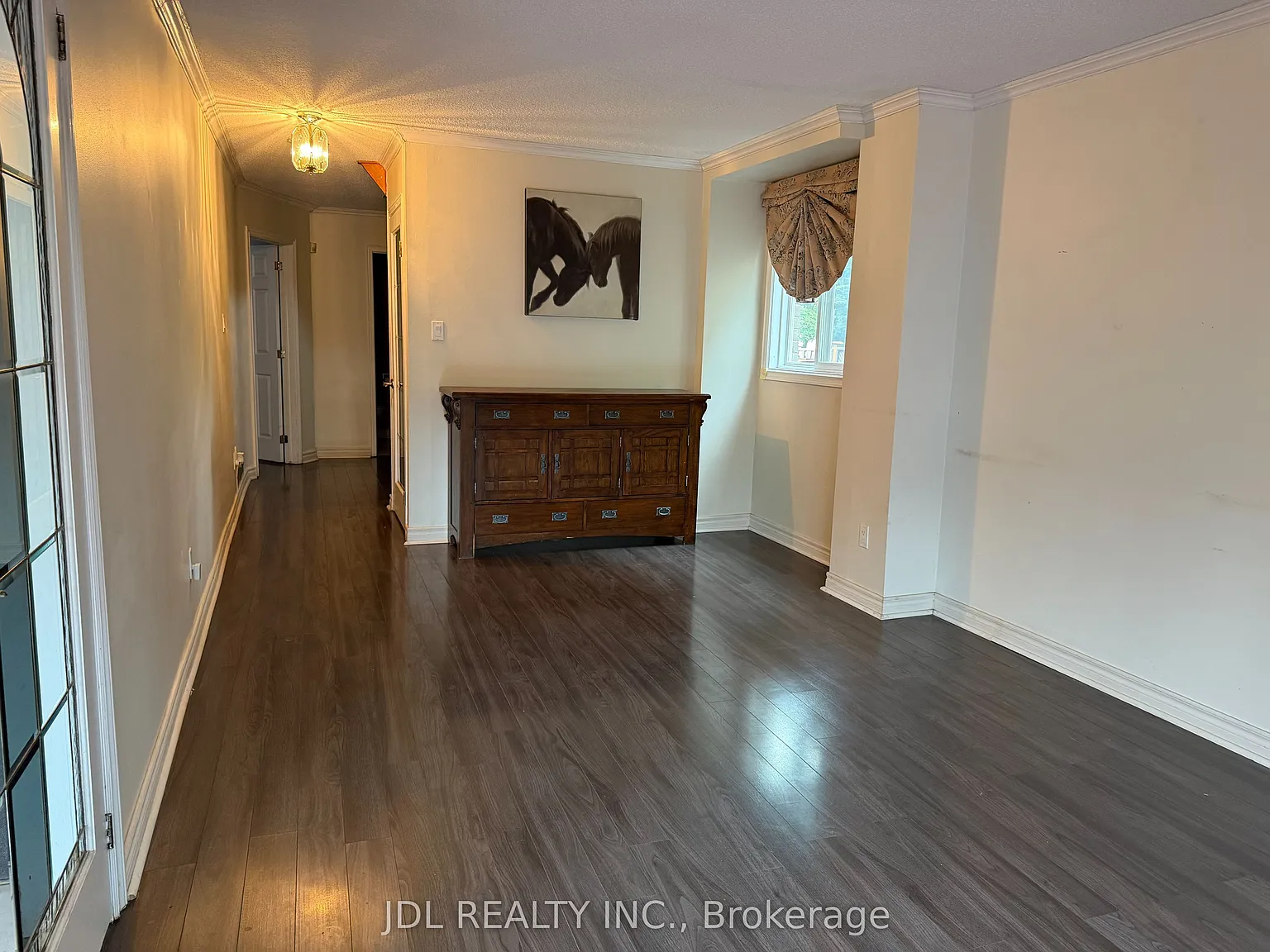 6 bed, $3,600 — Photo 2
