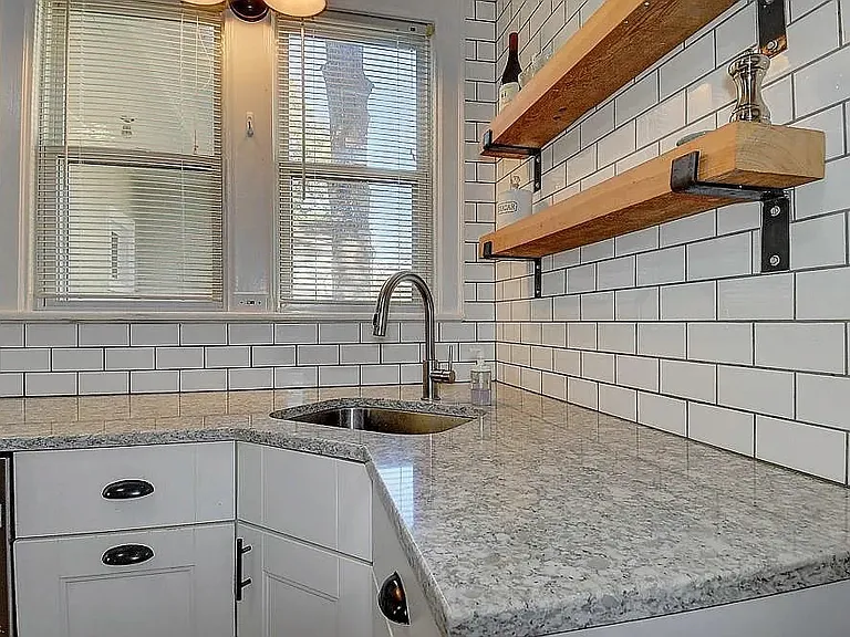 7604 Major Ave — Photo 4