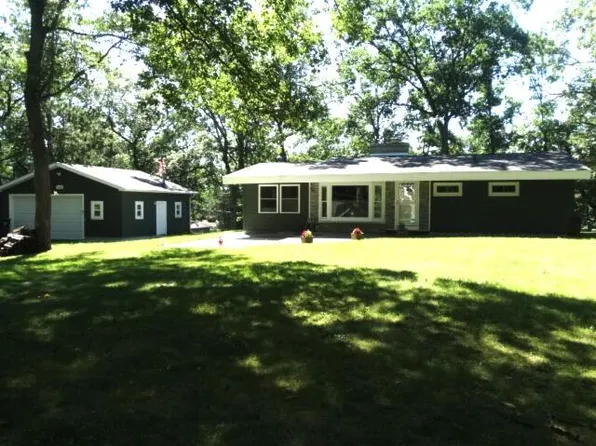 3534 Hillcrest Dr, Oscoda, MI 48750