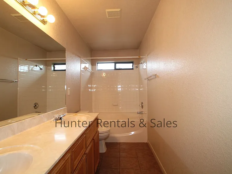 3507B Dustin Ct — Photo 17