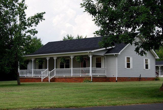 1st image of 1893 Old Munfordville Rd