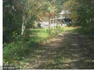 14036 Hollow Rd, Hancock, MD 21750