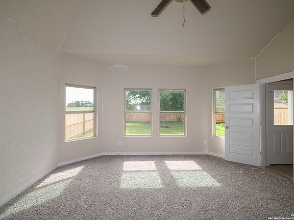 5th image of 6212 Persimmon Lake
