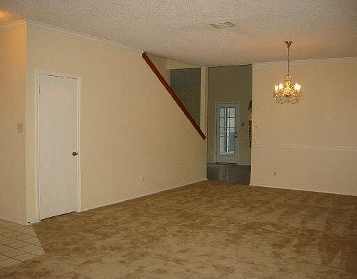 5th image of 15015 MINERAL SPRING DR